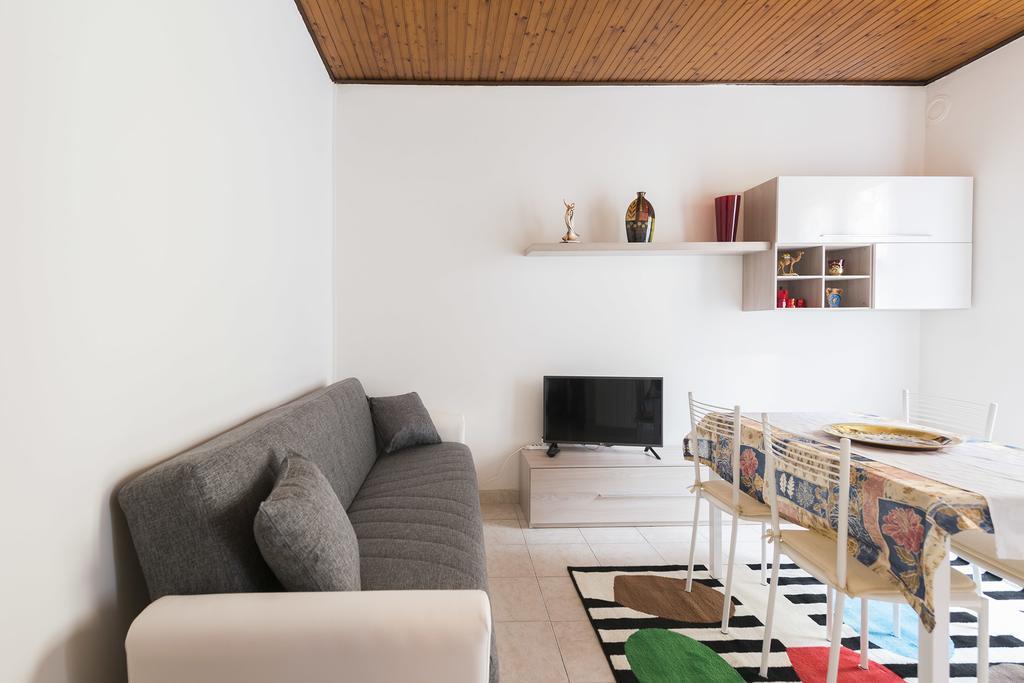 Rogoredo Apartments Milano Esterno foto